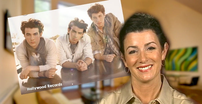 Denise Jonas with her sons, The Jonas Brothers.
