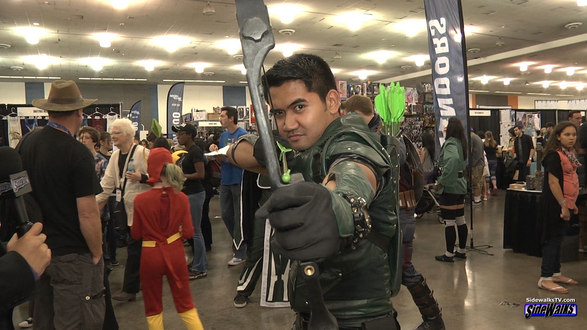 Image of JD Charisma cosplaying as Arrow