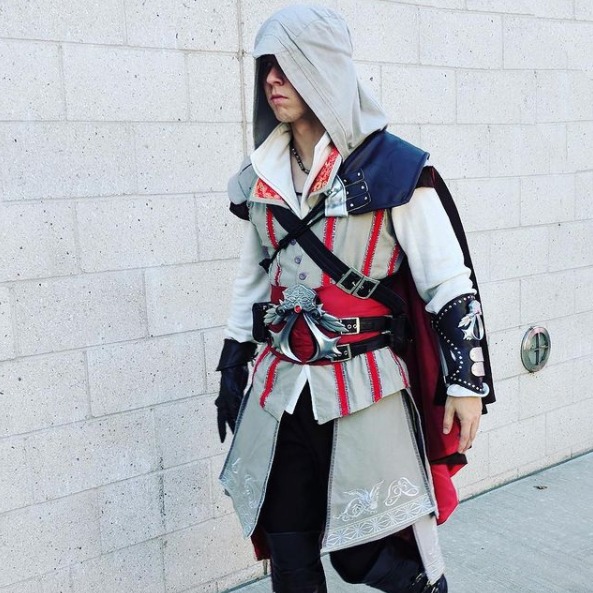 Travis Shelton cosplaying