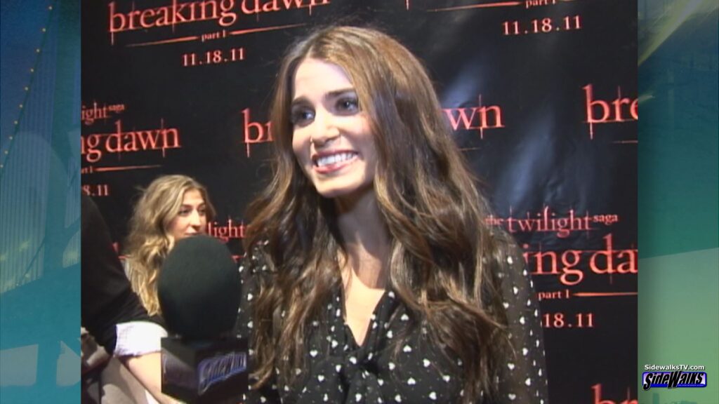 Nikki Reed (Red Carpet)