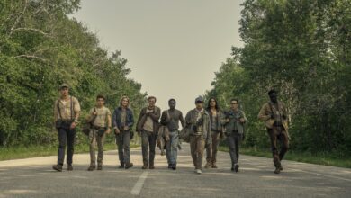 The cast walking Garrett Wareing, Roman Griffin Davis, Charlie Plummer, Cooper Hoffman, David Jonsson, Ben Wang, Joshua Odjick, Jordan Gonzalez, and Tut Nyuot.
