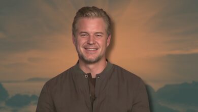 Eric Dane with background of the ocean