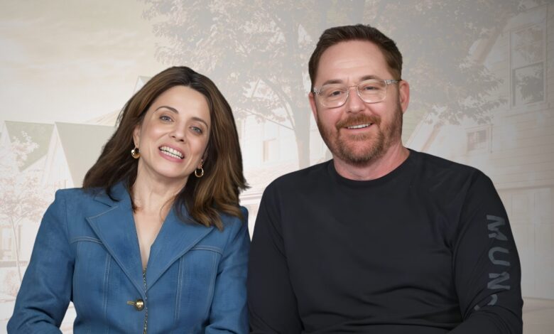 Alanna Ubach and Scott Grimes
