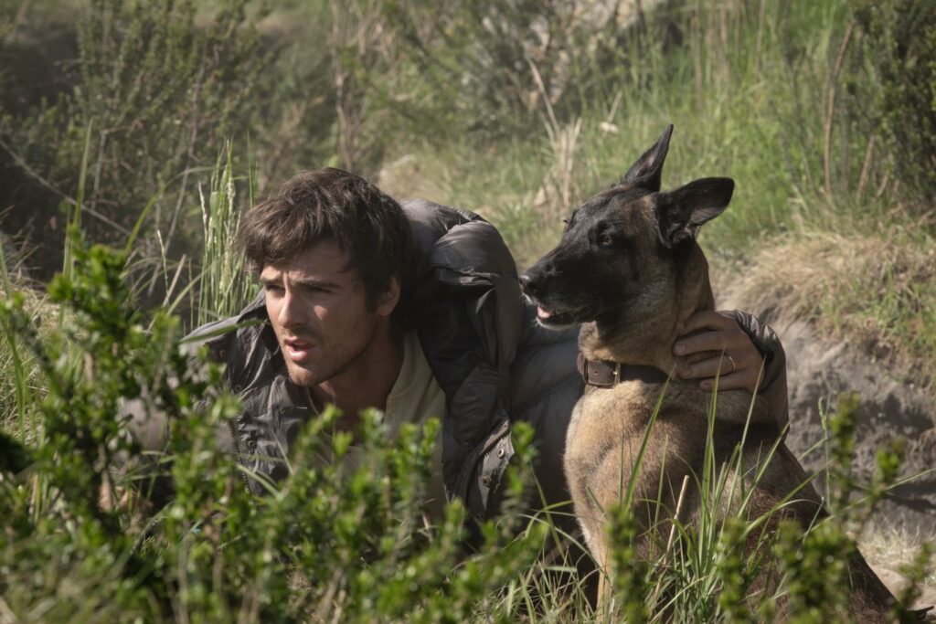 Jacob Elordi as Hig and Jasper staring ahead.